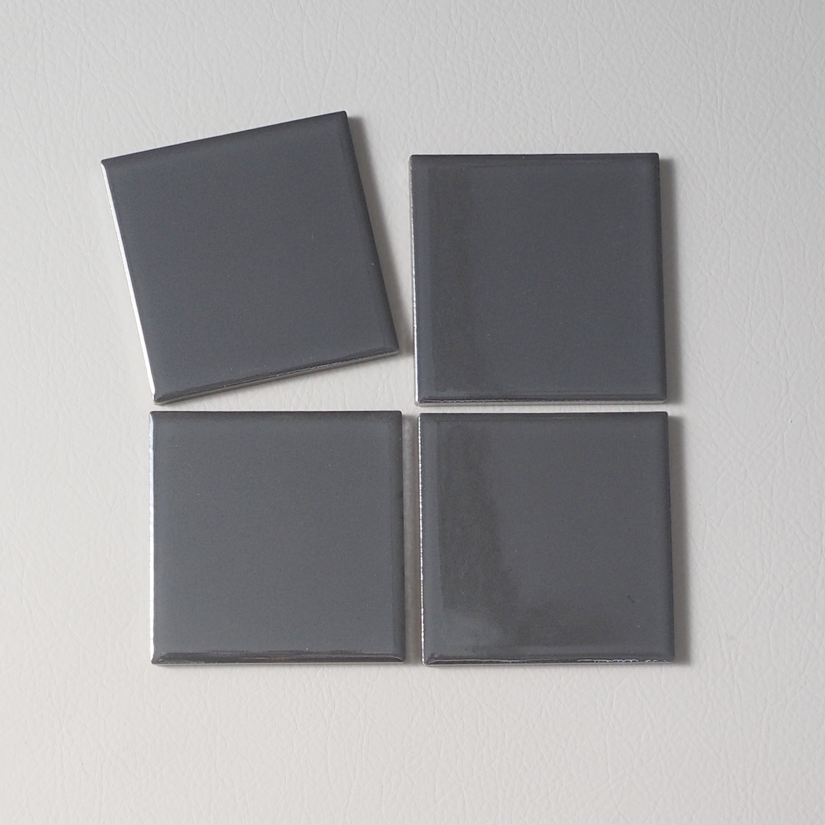 銀 タイル 75x75mm <銀色75角>4枚セット