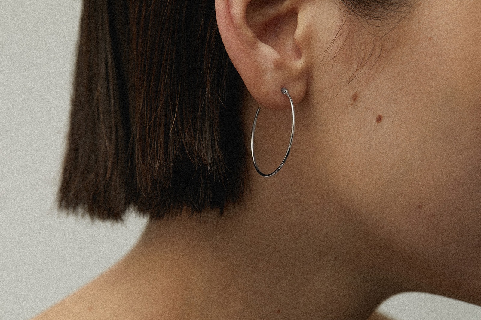 【NEW ARRIVAL】Embrace Float Silver