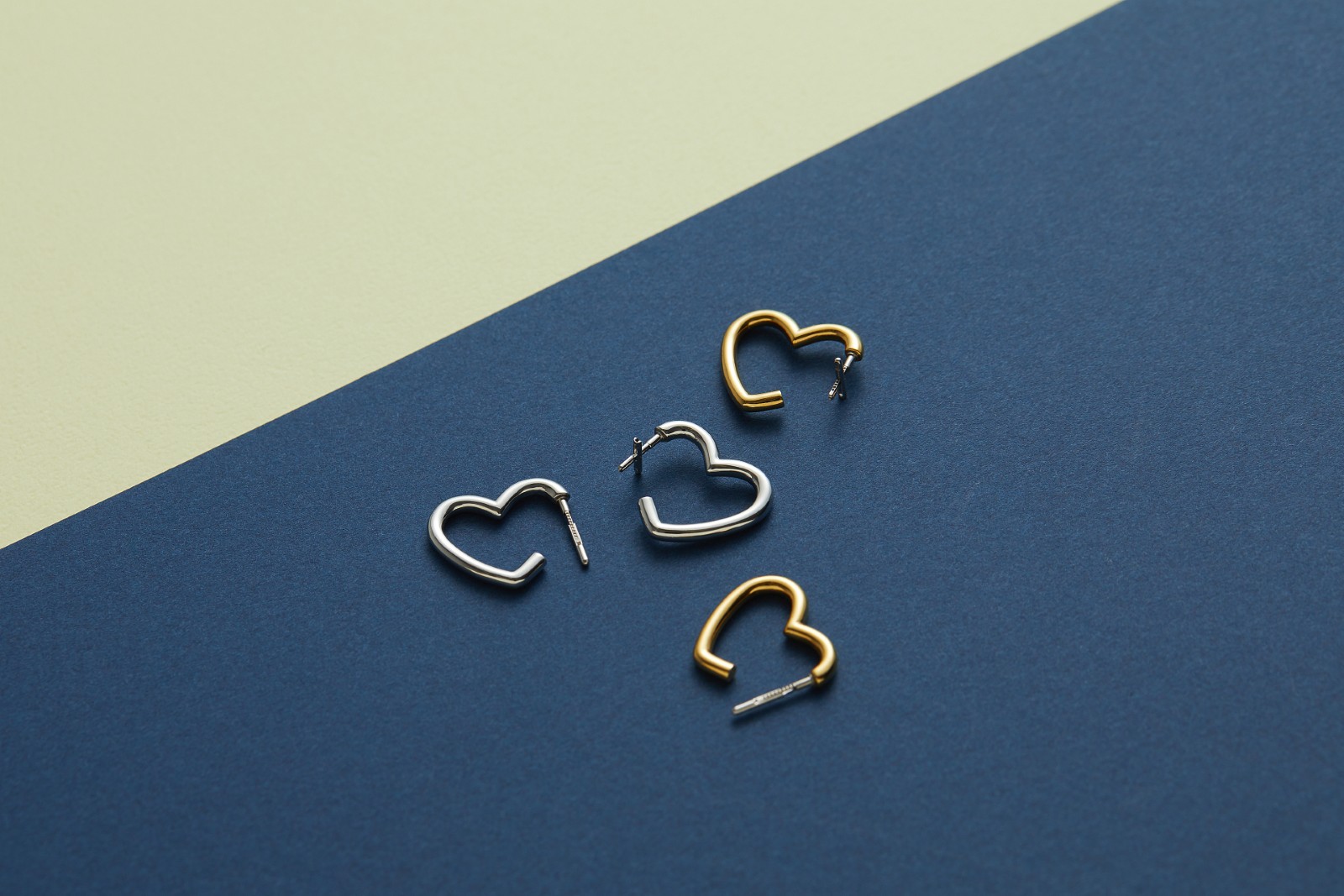 【NEW ARRIVAL】Embrace Core Gold 