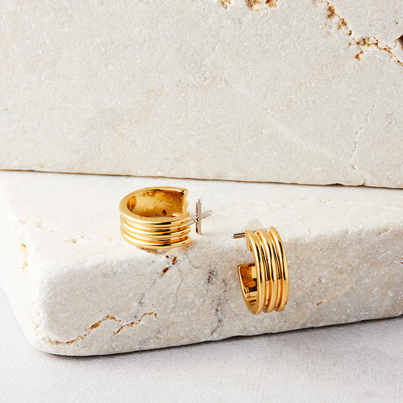 【SALE】Embrace Contour Gold 定価19,250(税込)