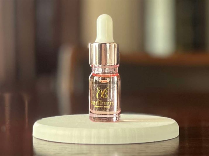 飲む「しあわせの龍涎香オイル」（健康食品） | 龍涎香 | リベ