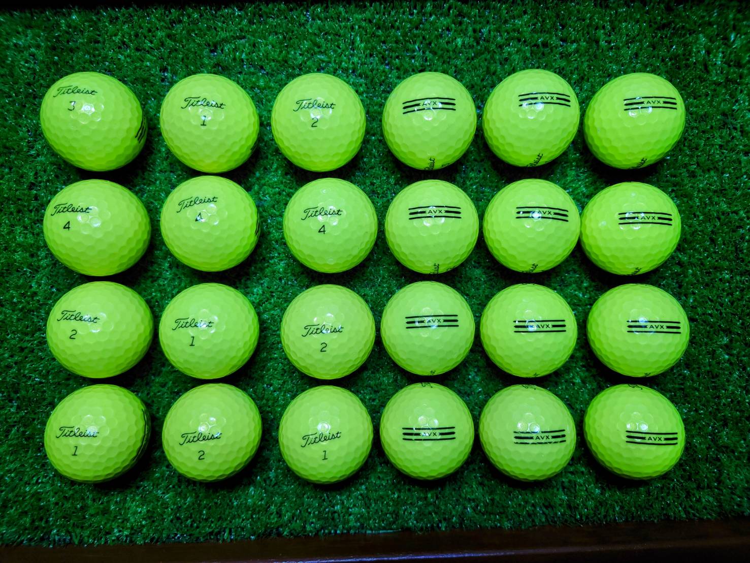 タイトリスト AVX イエロー　２０２４年　24球【品質★★★】