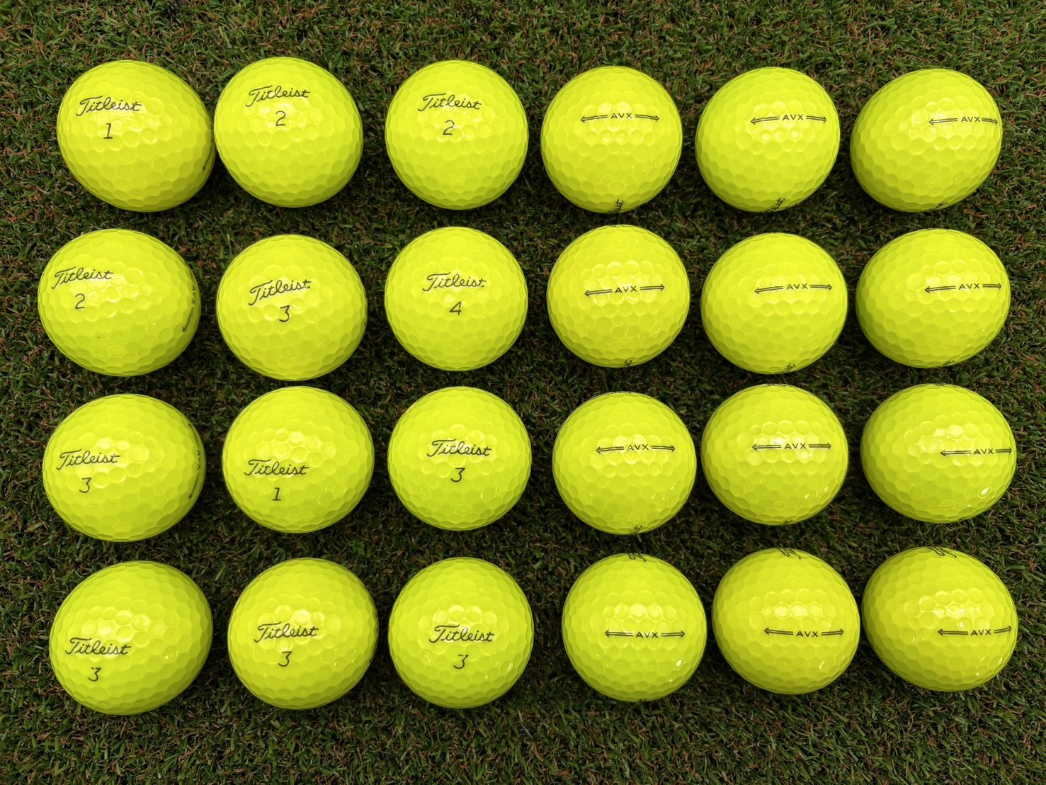 タイトリスト AVX イエロー　２０２2年　24球【品質★★★】