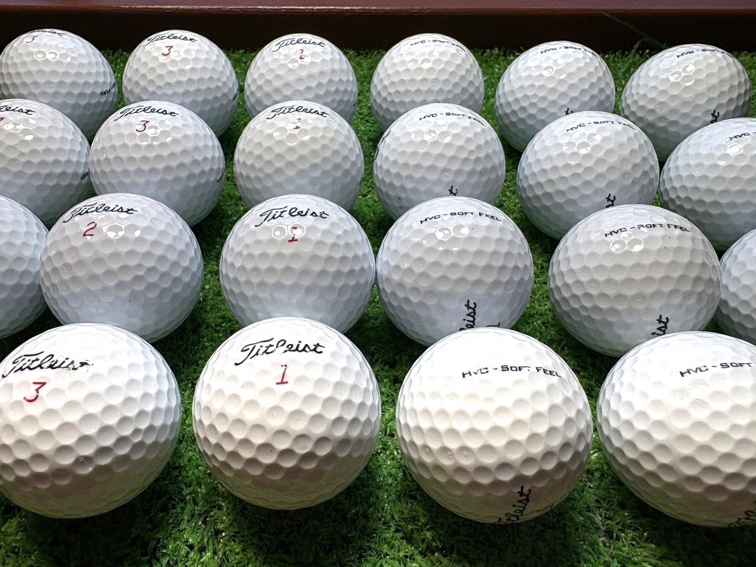 タイトリスト HVCソフトフィール 24球【品質★★★～★★】