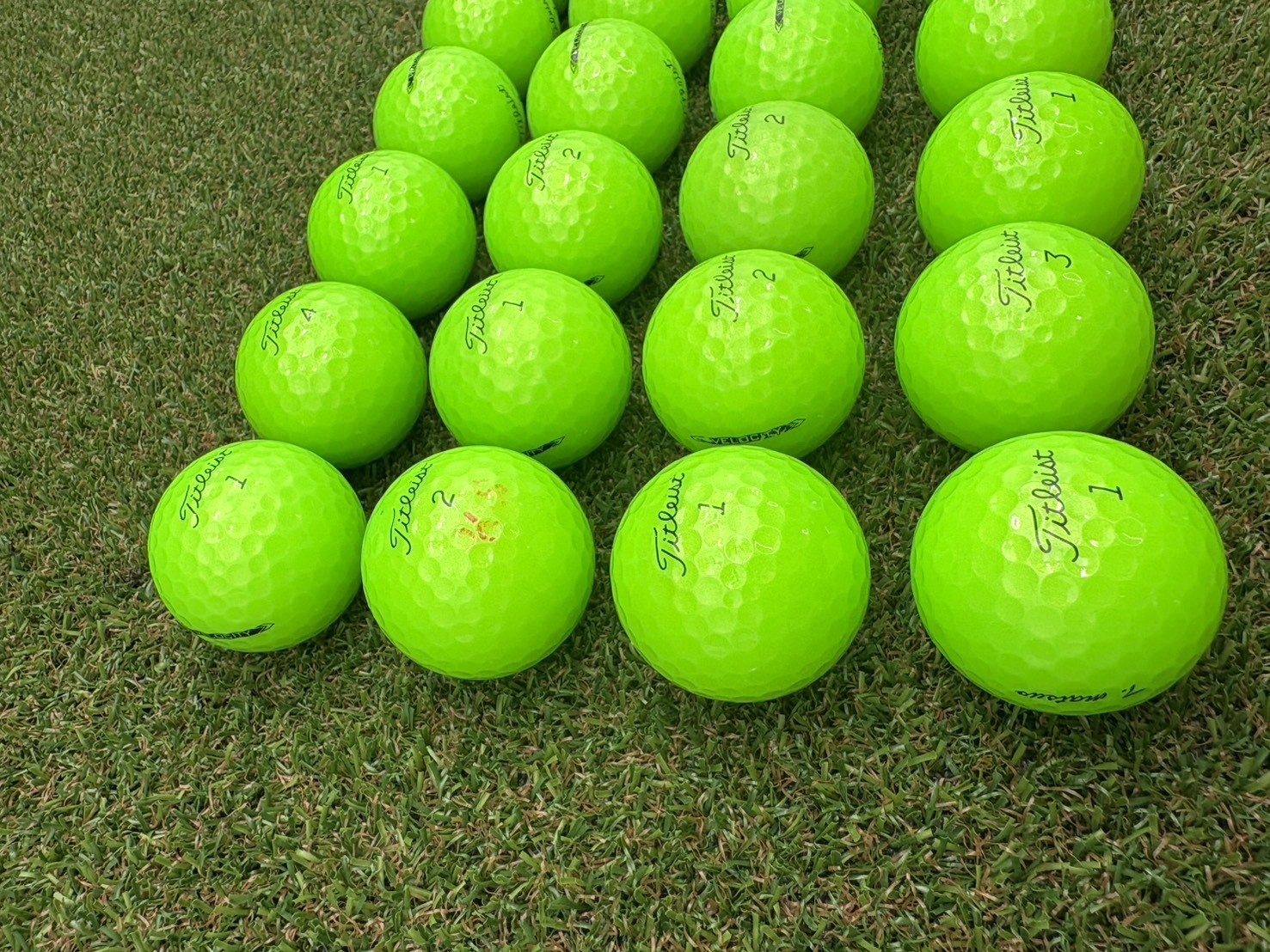 タイトリスト ヴェロシティ 24球　グリーン【品質★★★～★★】