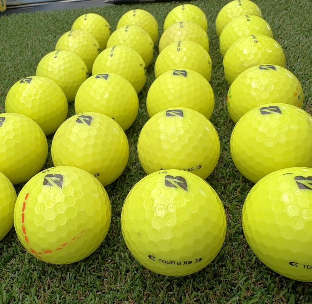 ブリヂストン TOUR B XS ２4年（カラー）24球【品質★★】