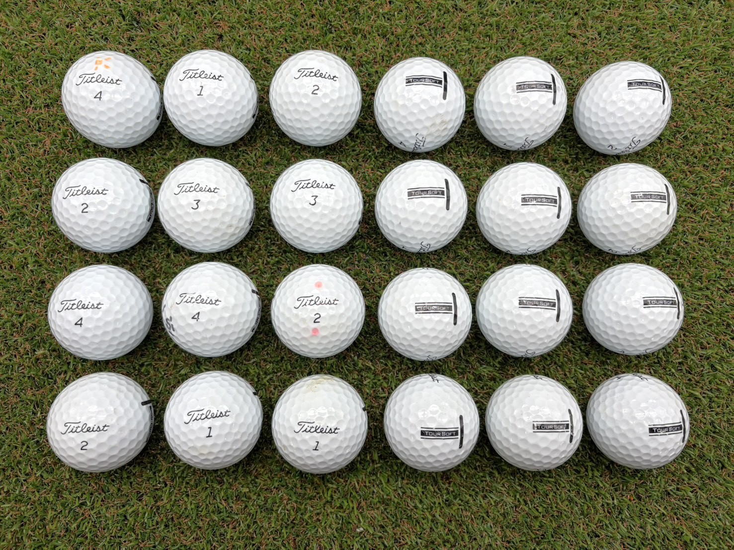 タイトリスト  TOURSOFT 2024年 24球 白色【品質★★★～★★】