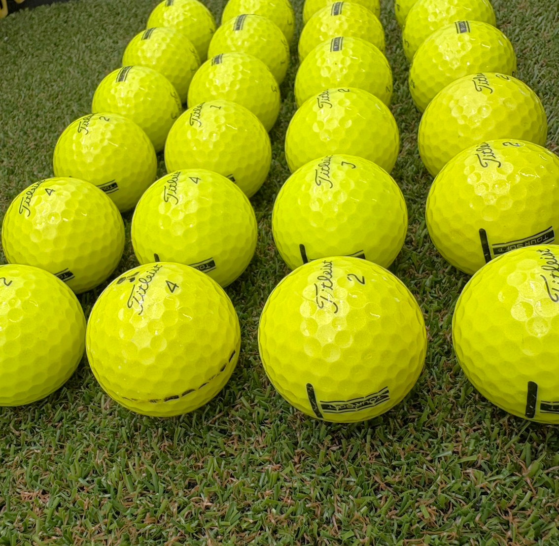タイトリスト  TOURSOFT 2024年 24球 黄色【品質★★★～★★】