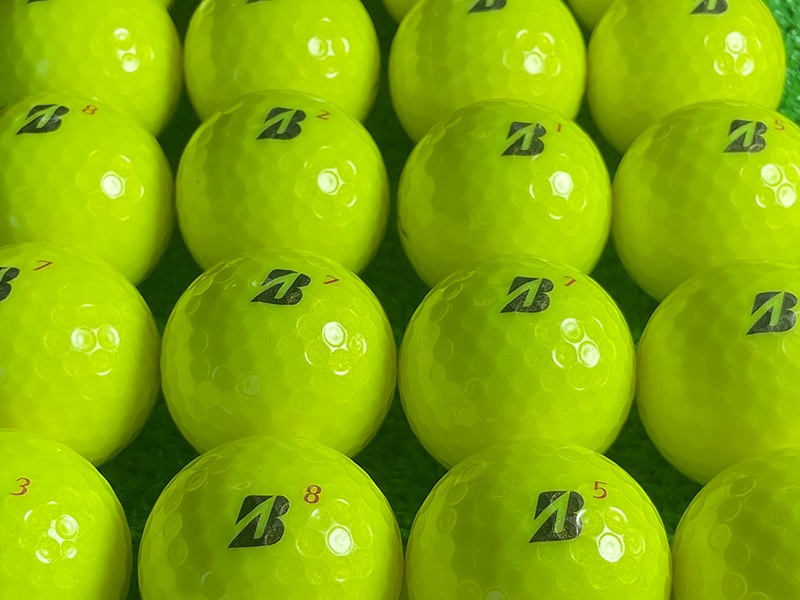 ブリヂストン TOUR B JGR ２３年（カラー）24球【品質★★★】