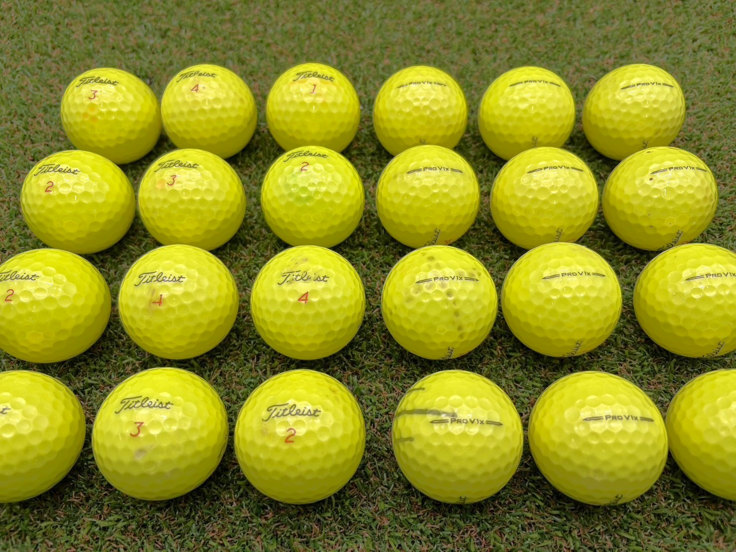 タイトリスト PRO V1x （23年）イエロー 24球 特価【品質★★】