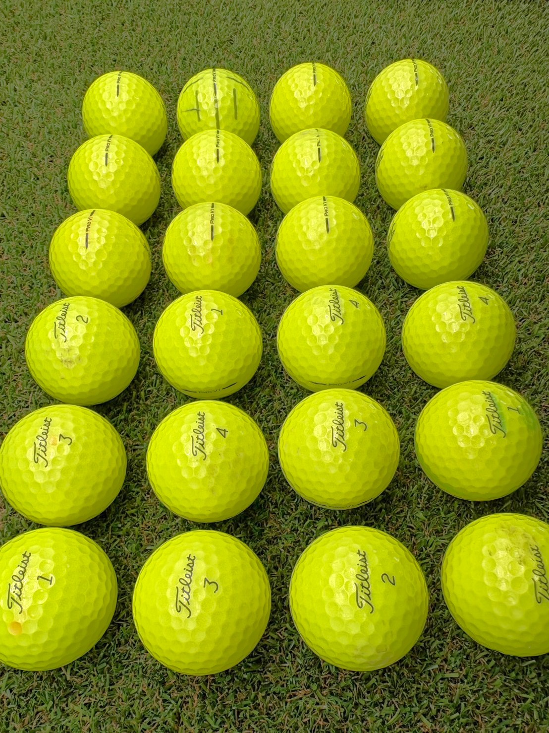 タイトリスト PRO V1 (2025年)イエロー 24球【品質★★】