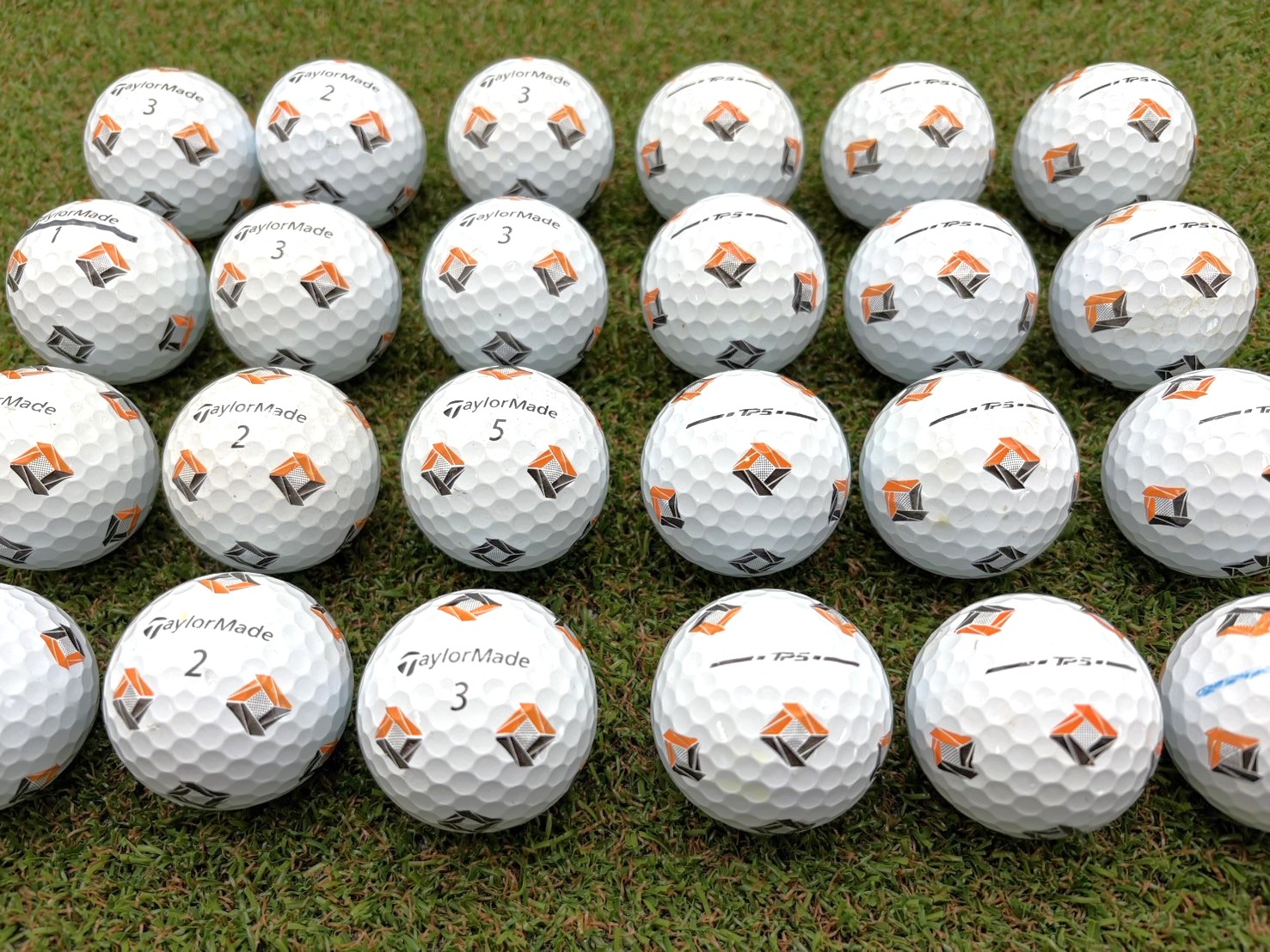 テーラーメイド TP5 Pix(2024年)24球【品質★★★~★★】