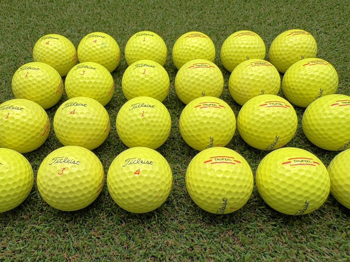 タイトリスト  TRUFEEL 2024年 24球 イエロー【品質★★★～★★】