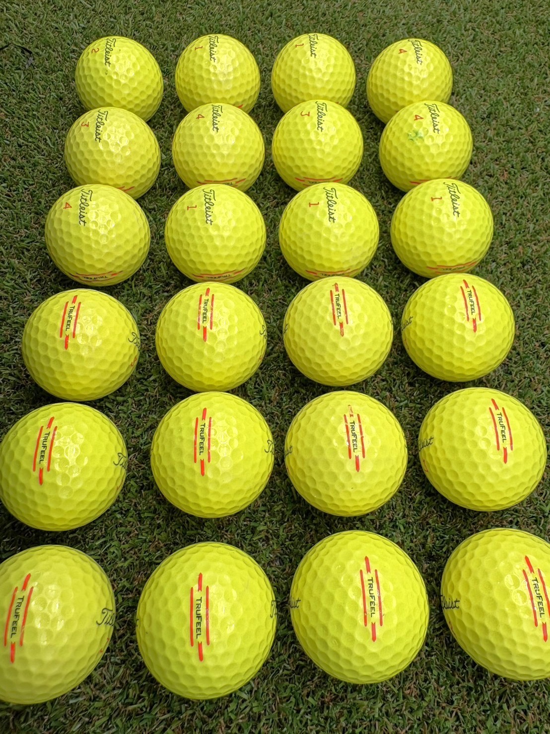 タイトリスト  TRUFEEL 2024年 24球 イエロー【品質★★★～★★】