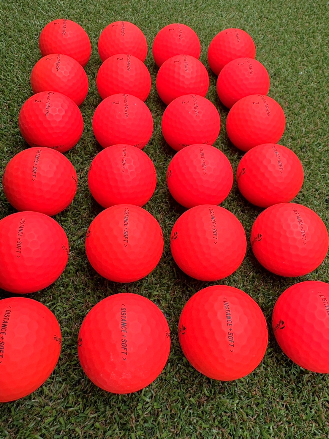 テーラーメイド ディスタンスソフト マッドカラー レッド 24球【品質★★★～★★】