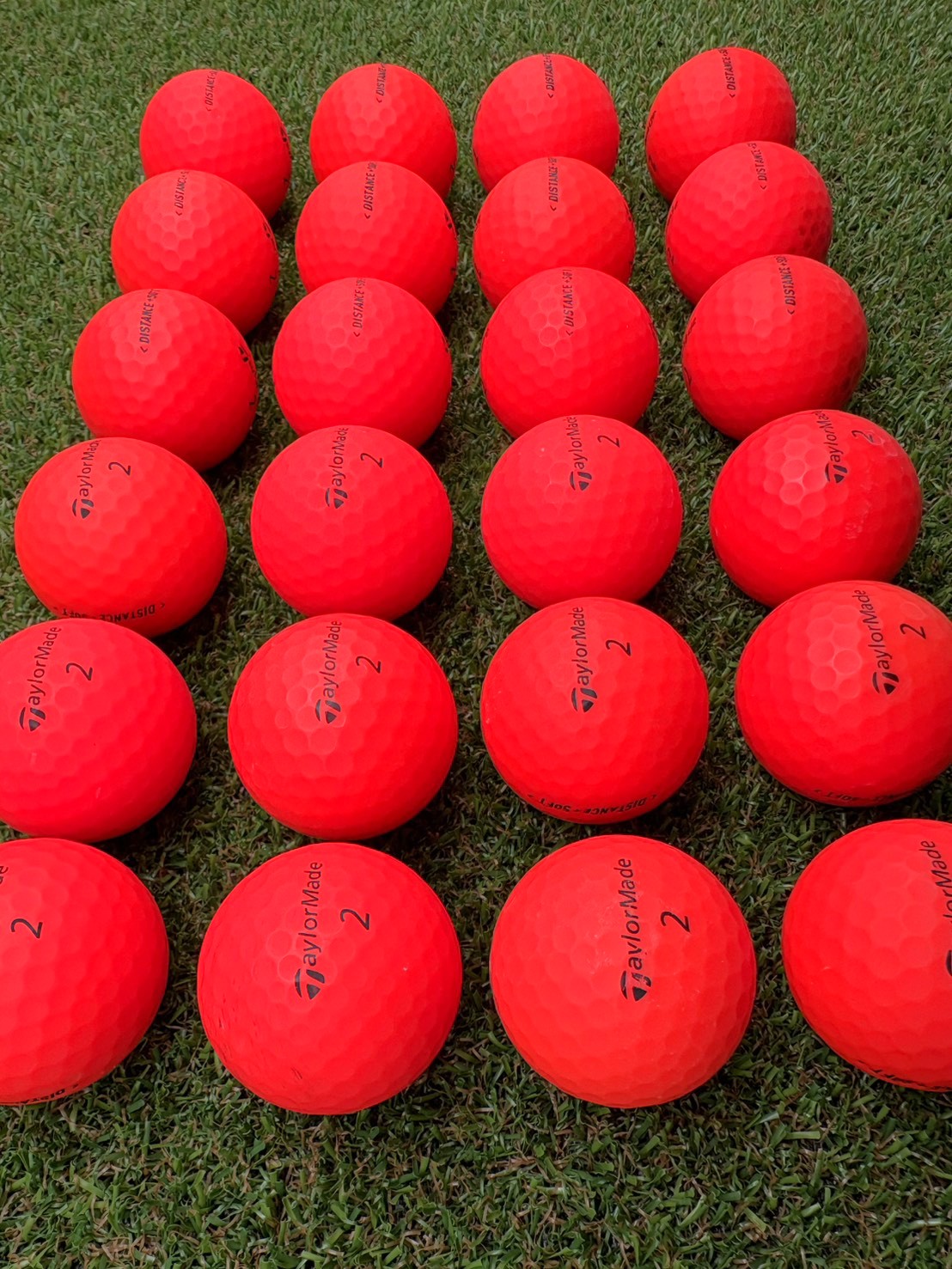 テーラーメイド ディスタンスソフト マッドカラー レッド 24球【品質★★★～★★】