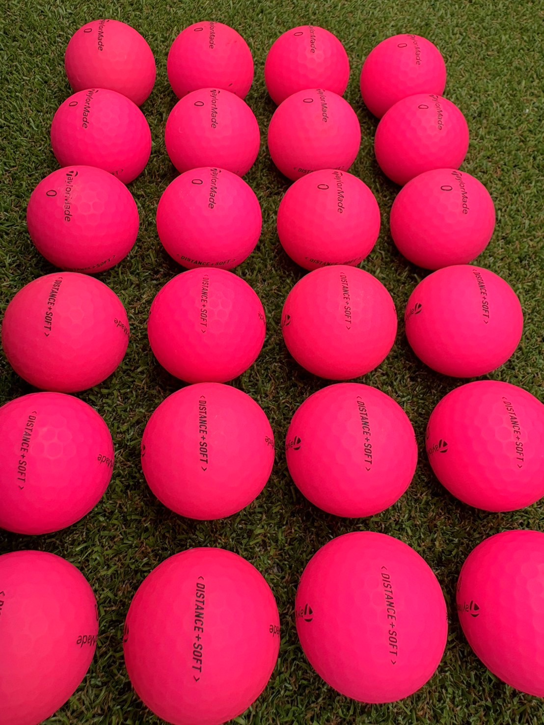 テーラーメイド ディスタンスソフト マッドカラー ピンク 24球【品質★★★~★★】