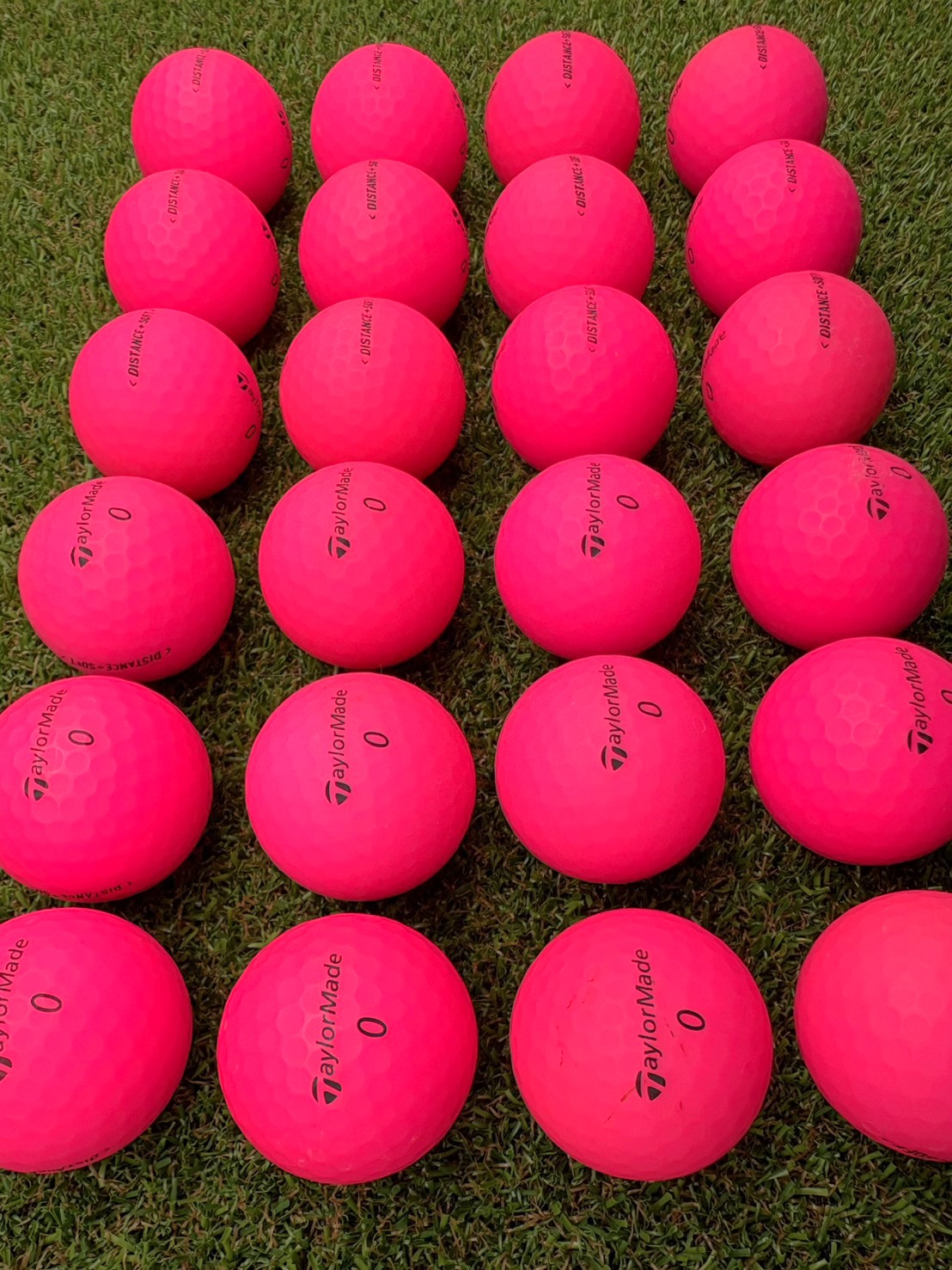テーラーメイド ディスタンスソフト マッドカラー ピンク 24球【品質★★★~★★】