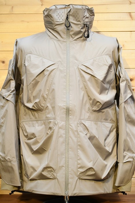 COMFY OUTDOOR GARMENT / マウンテンパーカ/L/ポリエステル/BEG/CMF2202-J07C COMFY / 【Sale 50％ off】コムフィ アウトドア ガーメント アウター