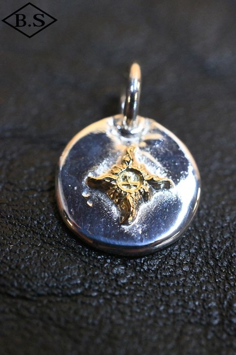 小物 / ファーストアローズ FIRST-ARROW's P-427 K18透かしマーク付き