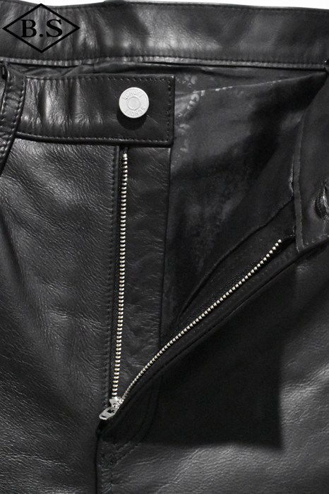 美品✨ Schott ショット USA製 カウレザー レザーパンツ W32 黒 Schott ショット USA製 本革 カウレザー レザーパンツ W32 黒