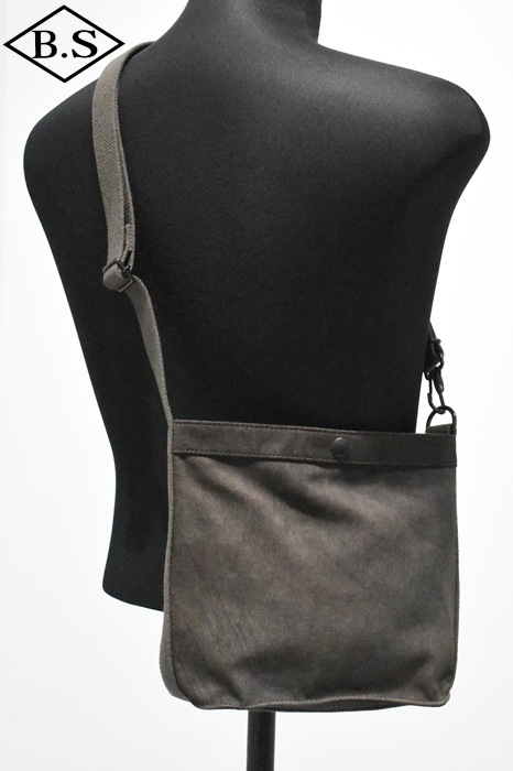 ナイジェルケーボン Nigel Cabourn バッグ80510061028 マガジンバッグ - ウルトラスエード / MAGAZINE BAG - ULTRA SUEDE