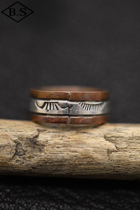 ブランド別 / インディアンジュエリー INDIAN JEWELRY アクセサリー