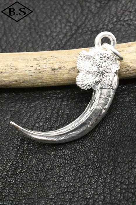 ファーストアローズ FIRST-ARROW's  ペンダントトップ P-026L  イーグルクロー (L)