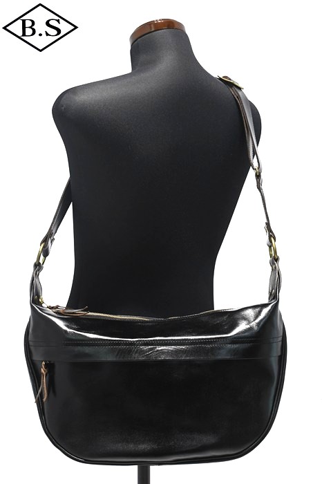 オーパス OPUS インセプション INCEPTION バッグ IPHSB-08 ホースハイド バナナバッグ HORSE HIDE BANANA BAG Lサイズ ブラック