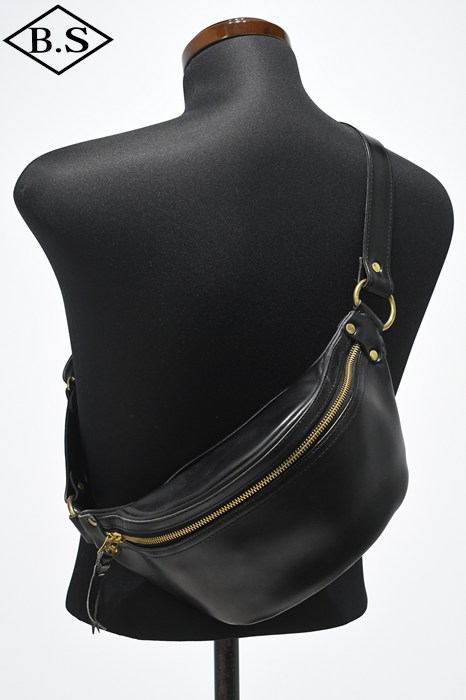 オーパス OPUS インセプション INCEPTION バッグ IPCEB-02 クロムエクセル レザーファニーパック CHROMEXCEL LEATHER FUNNY PACK BLACK