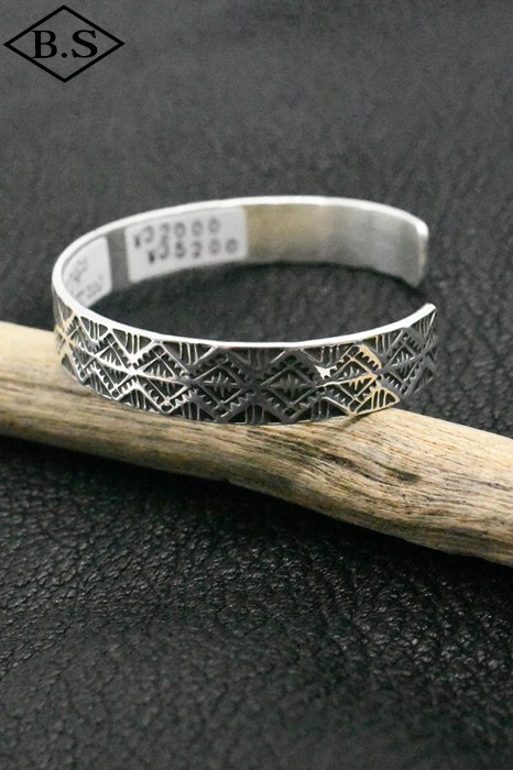 アイテム別 / インディアンジュエリー INDIAN JEWELRY 小物 バングル