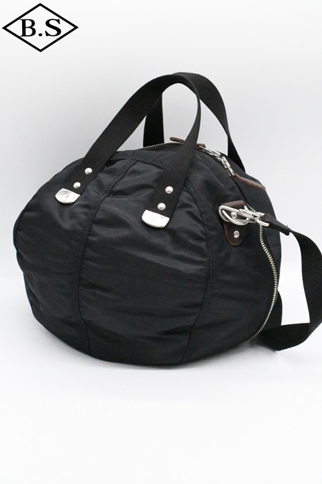 新品未使用 Nigel Cabourn ナイジェル・ケーボン ヘルメットバッグ nc03.jpg