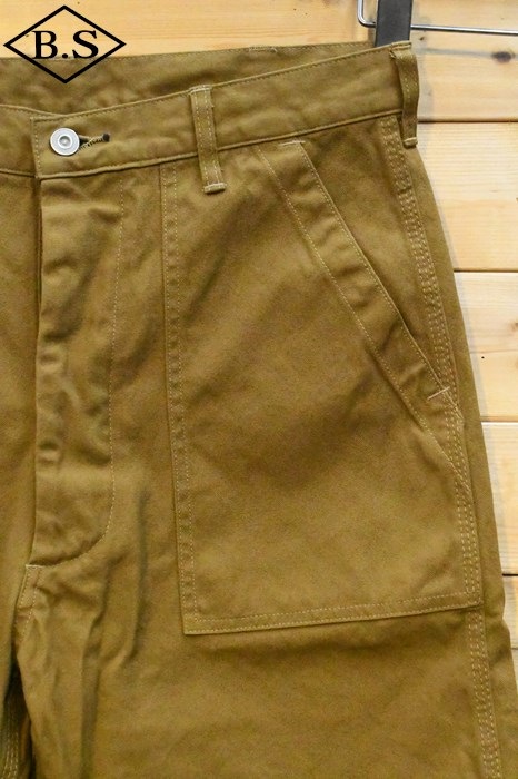 美品 DX100D DELUXEWARE デラックスウエア ハーフパンツ 34 美品 DX100D DELUXEWARE デラックスウエア ハーフパンツ 34