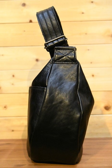 ブランド別 / クッシュマン CUSHMAN バッグ 29224L LEATHER MESSENGER