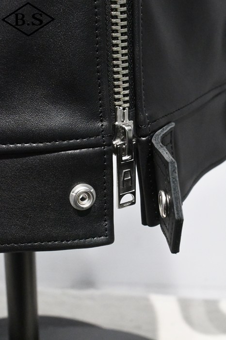 666 / ロクロクロクレザーウェア 666 LEATHER WEAR トリプルシックス