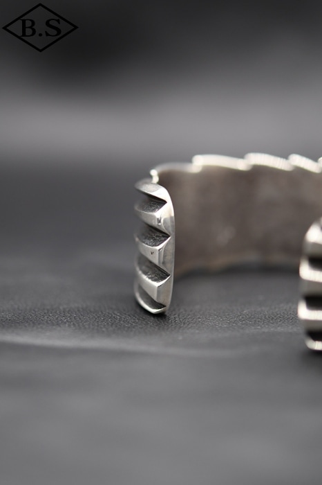 アイテム別 / インディアンジュエリー INDIAN JEWELRY 小物 バングル