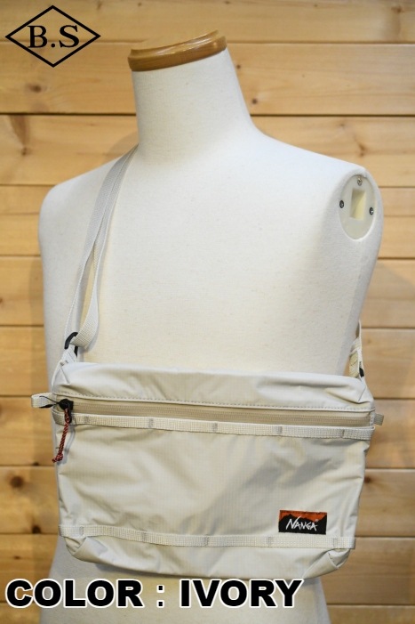 NANGA ナンガ AURORA TEX オーロラテックス サコッシュ　ホワイト ns2411-3a018-a]NANGA(ナンガ) AURORA TEX SACOCHE / オーロラ