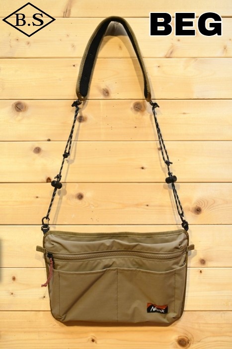 バッグ / ナンガ バッグ NANGA TAKIBI SACOCHE タキビサコッシュ