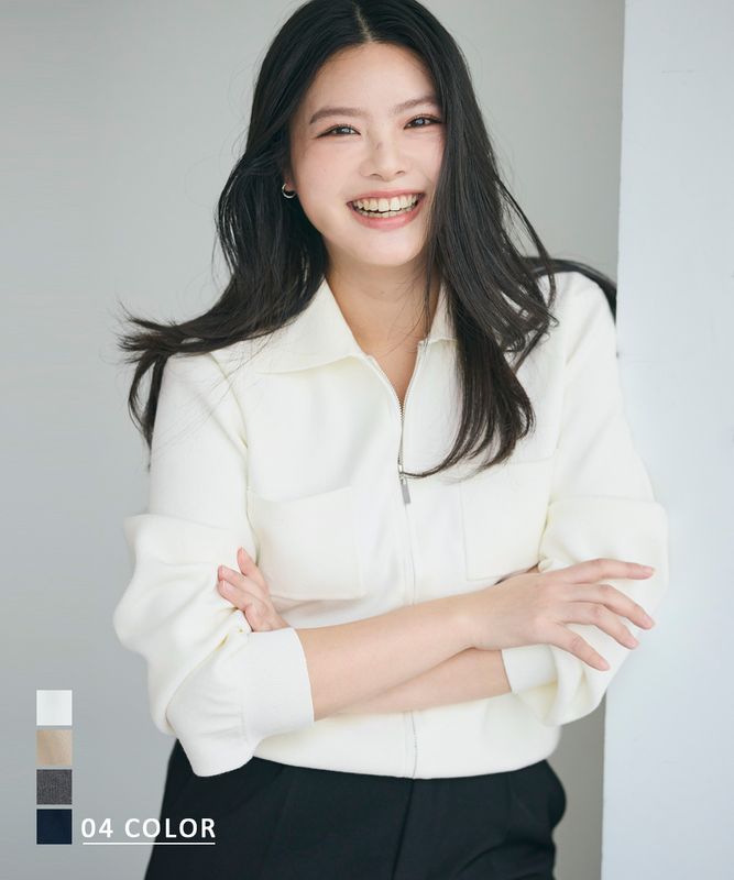 《12/14(日)23時59分まで予約受付》【AIRI COLLABORATION】襟付きジップトップス【宅配便】