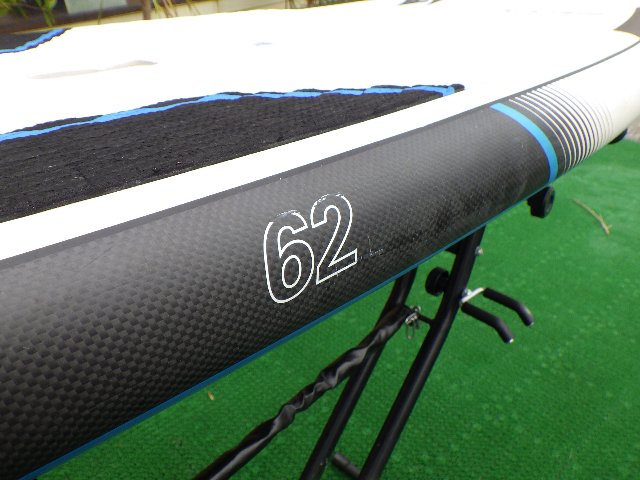 2024 S28 �ʥå��� �ۥС� ������� NAISH HOVER ASCEND WING 4'11"x22.5"x62L Carbon Ultra�����/UFOILB-095��