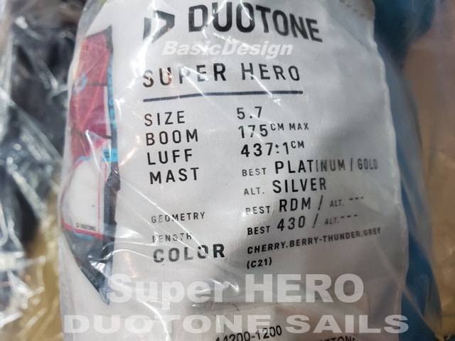 2020 �ǥ奪�ȡ��� �����ѡ��ҡ����� DUOTONE SAILS SUPER HERO 5.7m2 ��Ÿ����/����̵����