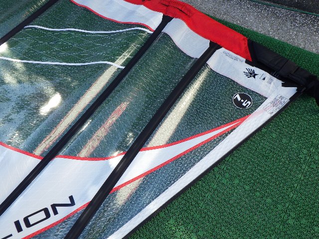 2021  饤 EZZYSAIL LION 7.5m2/USR-319