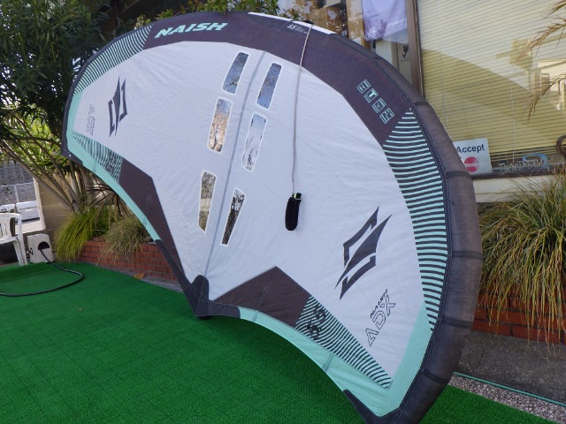 2025 �ʥå��� �����ǥ����å��� NAISH ADX 5.5m2-B (���/UWING-167)