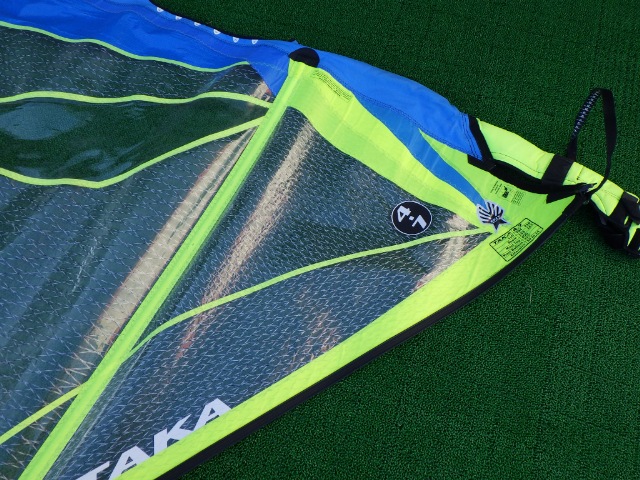 2019 ������������ ����5 EZZY TAKA 4.7m2  (���/USW-867��