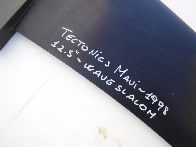 1998 ƥȥ˥ޥե ֥ TECTONICS MAUI FIN WAVE SLALOM 12.5" /URF-121