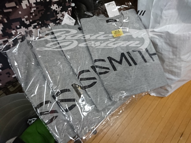 2021 ���ߥ� SMITH  ESSENTIAL T����� ��new��