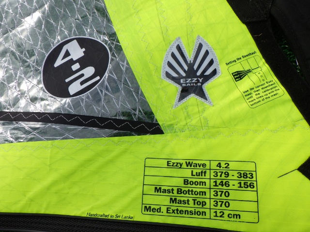 2021-22 ������������ �������������� EZZY WAVE 4.2m2�����/USW-871��
