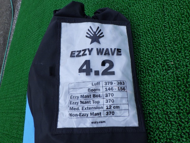 2021-22 ������������ �������������� EZZY WAVE 4.2m2�����/USW-871��