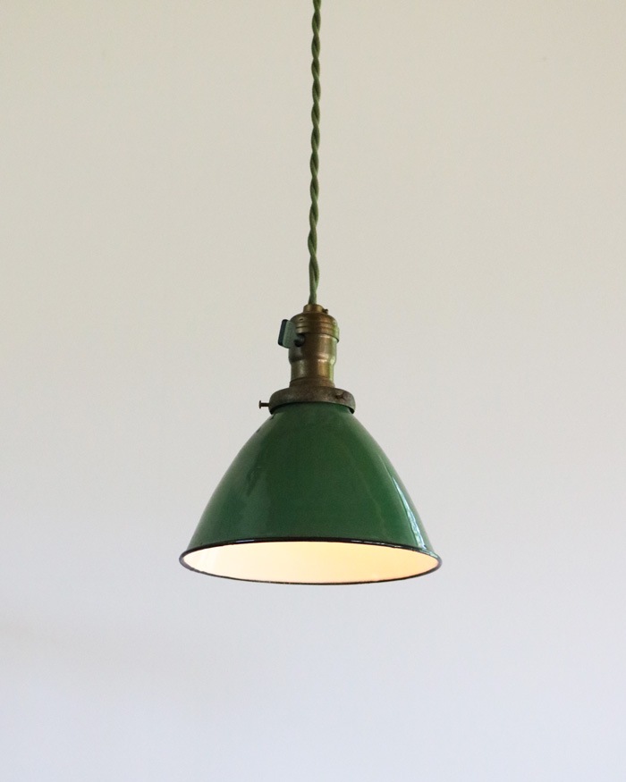 Enamel Finish Deep Bowl Reflector｜琺瑯製のリフレクター
