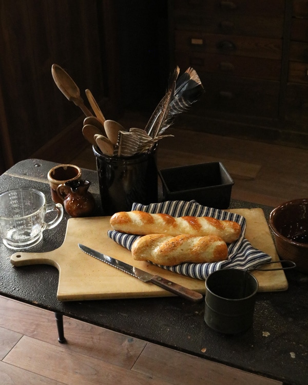 Wooden Cutting Board B | 木製カッティングボード B